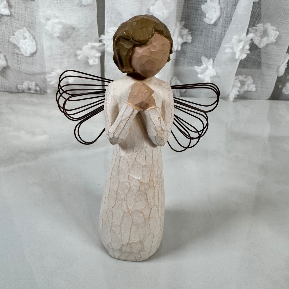 2000 Willow Tree Angel of Wishes Figurine Demdaco Susan Lordi Minimalist